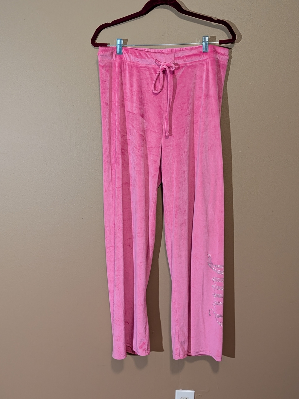 Juicy Couture Pink Velour Lounge Pants with Rhinestone Logo. Sz XL. Y2K Fashion.